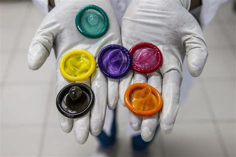 Fafanje brez kondoma za doplačilo Spolni zmenki Bumpe